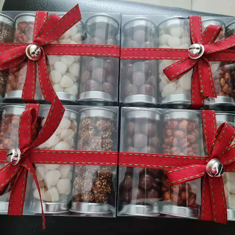 Estuches con listón para dulces